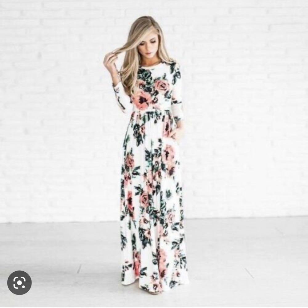 JessaKae White Classic Rose Maxi Dress